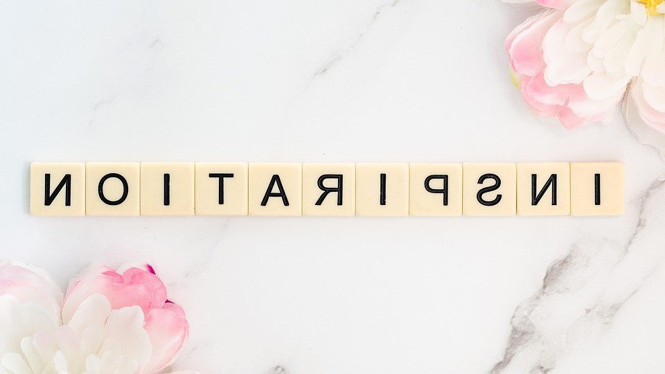 ניהול כספים לשירותי הליווי: קביעת תקציב, מסים ותכנון לעתיד
